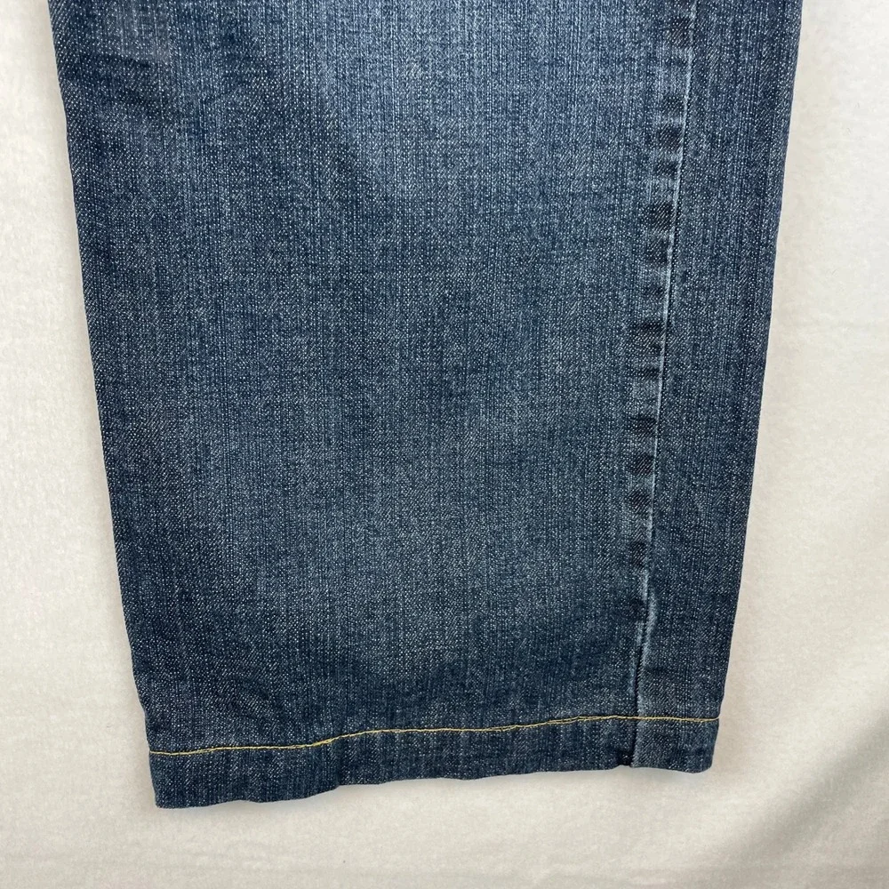 Levis preowned jeans
